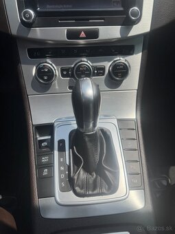 Volkswagen Passat b7 2.0tdi 130kw Bohatá výbava - 10