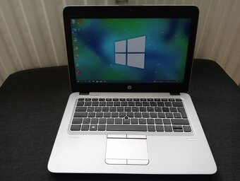 HP elitebook 725 G4 ,AMD A10 quad core ,8gb ram ,256gb ssd - 10