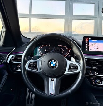 BMW 540d xDrive M-PERFORMANCE - 10