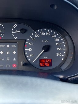 Renault CLIO THALIA - 10