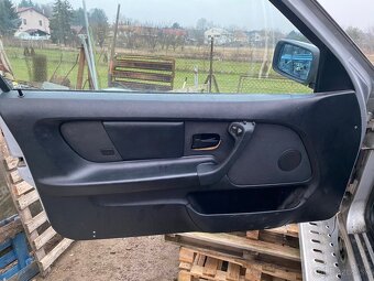 BMW E36 compact 1.8is - 10