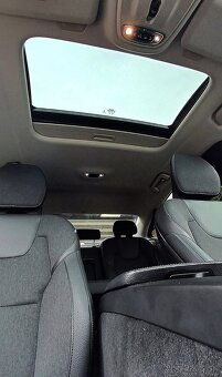 Volvo S90 2.0L B4 mHEV A/T Možný Leasing - 10