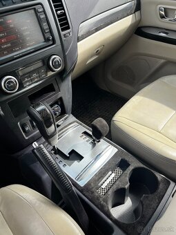 Mitsubishi pajero 4 wagon 125kw - 10