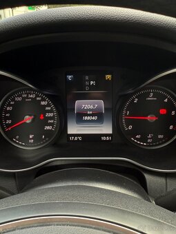 MERCEDES-BENZ C 220D 125KW - 10