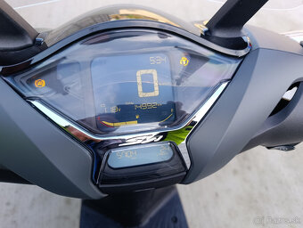 Honda SH 125 AD (r.v. 2022) - 10