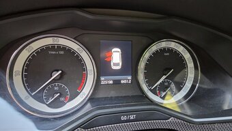 Skoda Superb Sportline - 10