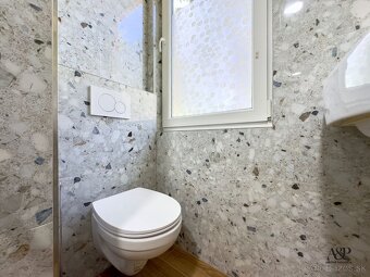 NA PRENÁJOM REKONŠTRUOVANÝ 1 IZB. BYT, 33M2, KOMENSKÉHO UL., - 10