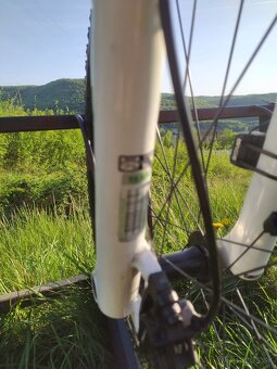 Rockrider race 700 - 10