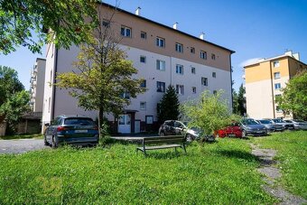 EXKLUZÍVNE: Kompletne zrekonštruovaný 2- izbový byt - 10