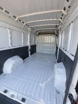 Opel Movano Van 2.2 CDTi 165k L2H2 3.5t Edition za 21.500 € - 10