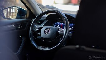 Škoda Superb combi 2.0 TDI DS7 Style - 10