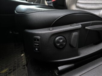 Volkswagen Passat 2.0 TDi DSG 4x4 177k R-line Kessy - 10