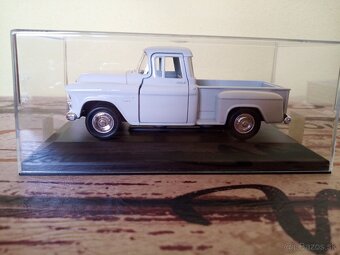 Automodely 1:43 - 10