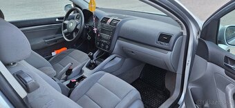 Volkswagen Golf 1.9 TDI Comfortline M5 - 10