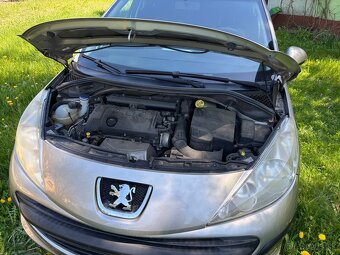 Peugeot 207 1.4 E, r. v. 2009 - 10