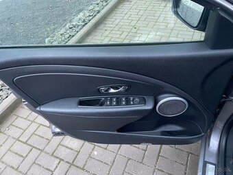 Renault Fluence 1.6 2012 - 10