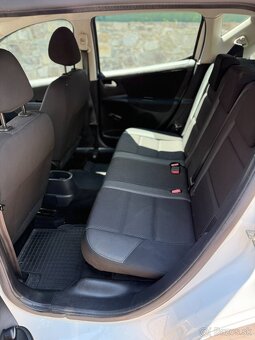 Peugeot 207 SW 2013 - 10