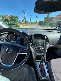 Opel Astra J 2.0 121kw Cosmo Automat - 10