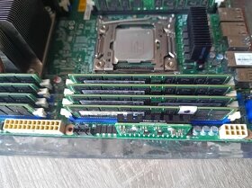Intel XEON E5-2699 +Intel Server S2600CW+SKHynix DDR4 1024GB - 10