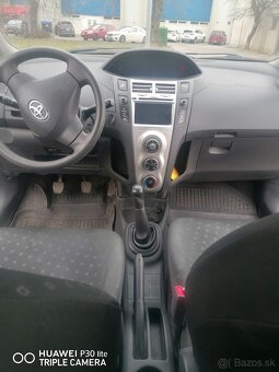 Toyota yaris - 10