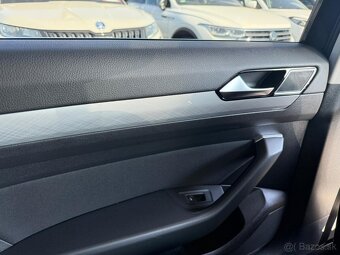 Volkswagen Passat 1.6 TDI Comfortline - 10