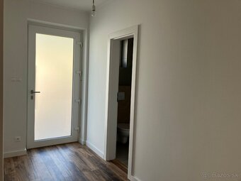 Nízkoenergetický veľkometrážny rodinný dom na kľúč - 10