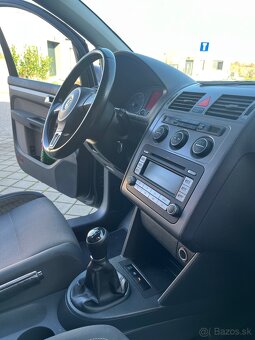 Volkswagen Touran Facelift Cross 1.9tdi - 10