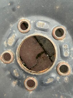 Zimne pneumatiky na plechoch 205 55 R16 - 10