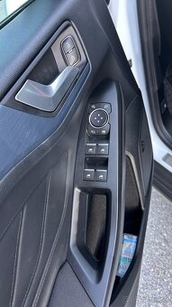 Ford Focus Active 2.0 EcoBlue A/T - 10