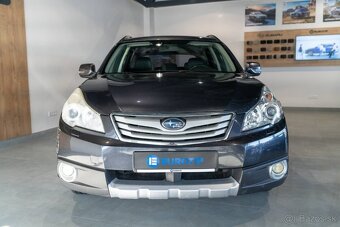 Subaru Outback 2.5 CVT VA - 10