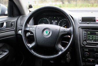 Škoda Octavia Combi 2.0 TDI Ambiente MAX - 10