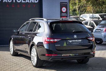 Škoda Superb Combi 2.0 TDI Style DSG - 10