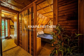 CHATA S POZEMKOM 713m2 A MOŽNOSŤOU STAVBY DOMU, STARÁ LESNÁ - 10
