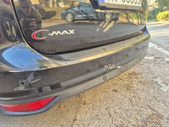 Ford C Max - 10