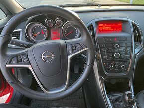 Opel Astra 1.4 Turbo 140k - 10