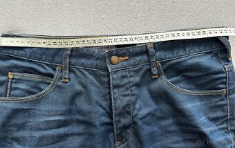 Nové,elegantné,pánske džínsy ARMANI - veľkosť 32/34 - 10