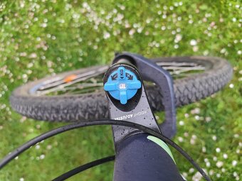 Predám horský bicykel BTWin Rockrider 520 - 10