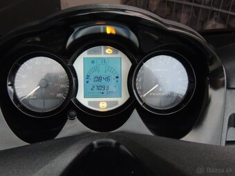 PEUGEOT SATELIS II 125 2015 RS - 10