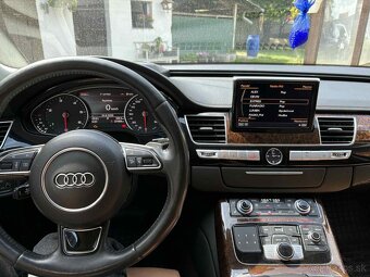 Audi A8 - 10