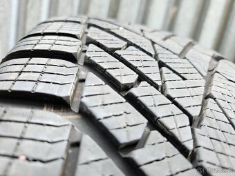 Originálna zimná sada VOLVO - 5x108 r18 + 235/55 r18 - 10