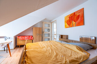 NA PREDAJ RODINNÝ DOM S 3 BYTOVÝMI JEDNOTKAMI, OBEC TELGÁRT - 10