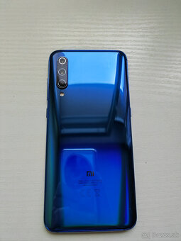 Xiaomi Mi 9 6 / 128 GB Ocean Blue - 10