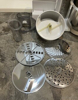 Bosch mum 4880/08 kuchynský robot 600w - 10