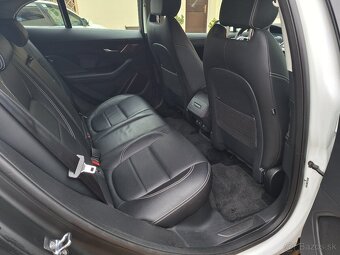 Predám elektro auto SUV Jaguar I-PACE EV320 model 2021 - 10