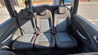 Ford Galaxy 2.0 TDCi TREND - 10
