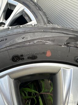 Preumatiky 235/55 R18 100H - 10