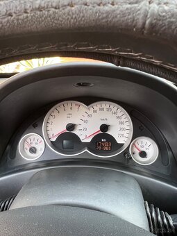 Opel Corsa - 10