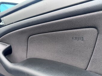 BMW 318d Touring 116ps r.v.2004 - 10