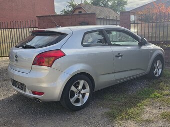 Kia ProCeed 1.4i / mod. 2009 / 130 tisíc KM - 10