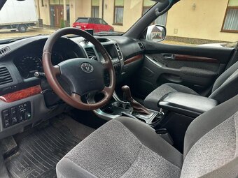 Toyota Land Cruiser 3.0 D-4D - 10